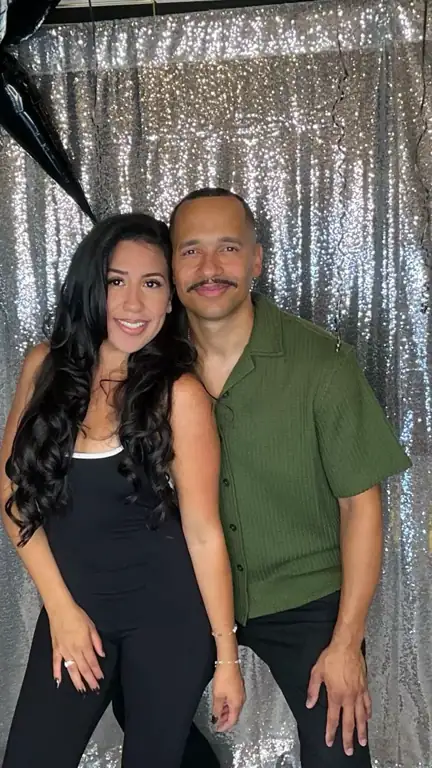 Boomerang of a couple posing together